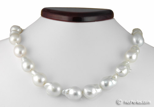 Collier de perles baroques d'australie