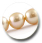 collier de perles d'Australie dor&eacute;es