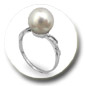 bague perle d'australie blanche