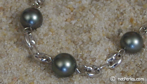 perles de tahiti et or 18 carats.
