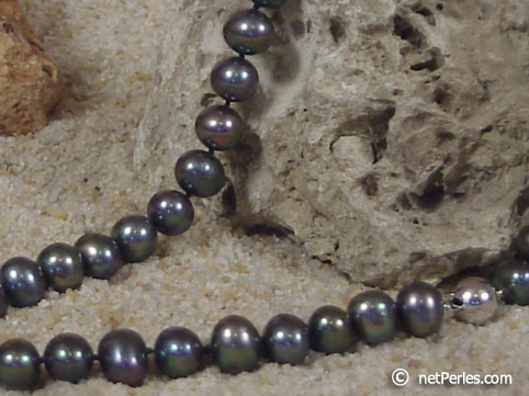 Collier de perles d'eau douce noires