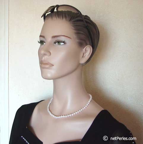 Collier de perles de culture blanches