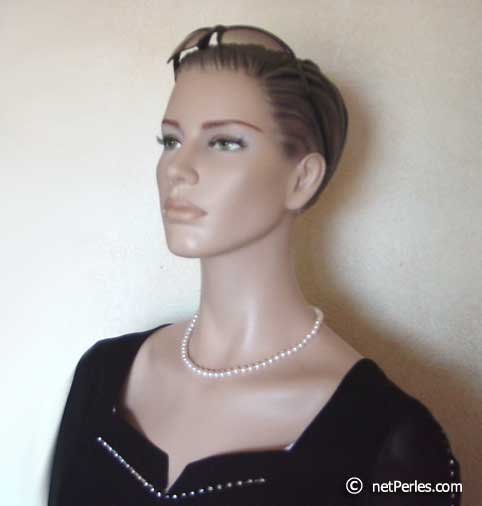 collier de perles de culture blanches de 7,0mm