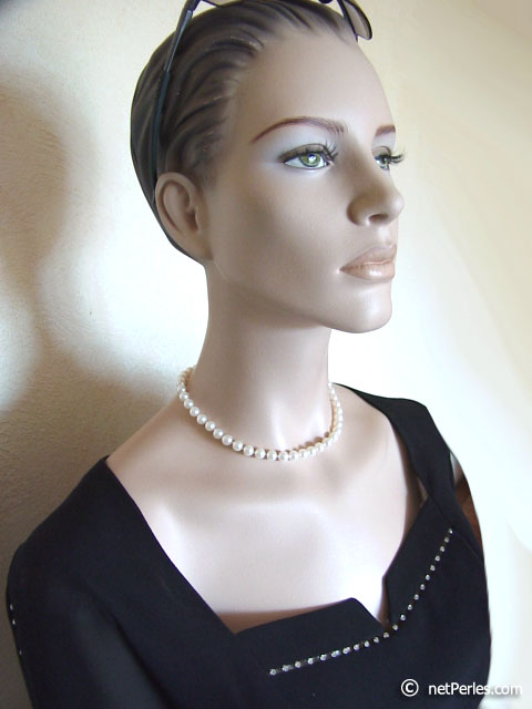 collier de perles de culture akoya blanches ras de cou