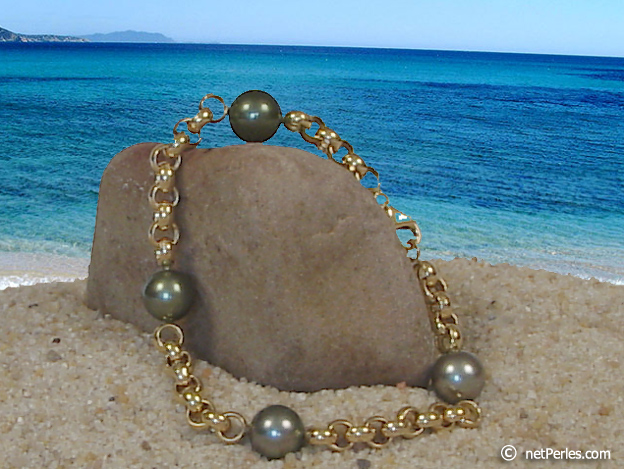 bracelet or 18 carats avec perles de tahiti