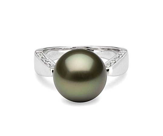 Bague en Or avec perle noire de Tahiti