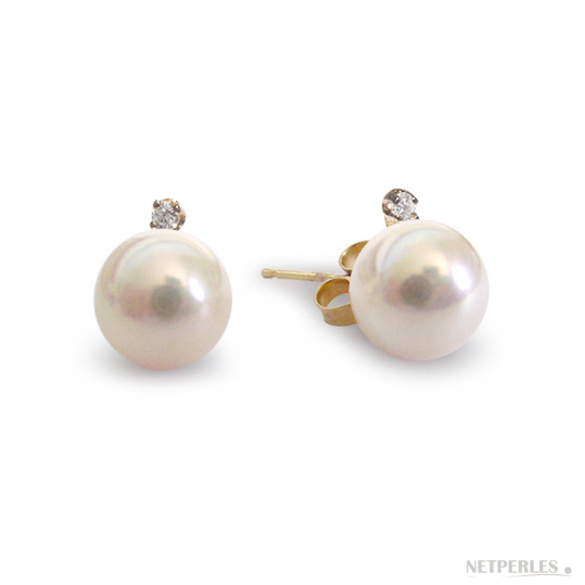 Paire de boucles d'Oreilles de perles de culture d'Akoya blanches