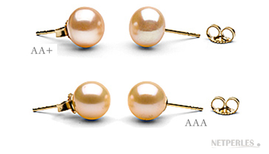 Paire de boucles d'Oreilles de perles de culture d'eau douce couleur peche qualité AA+ ou AAA