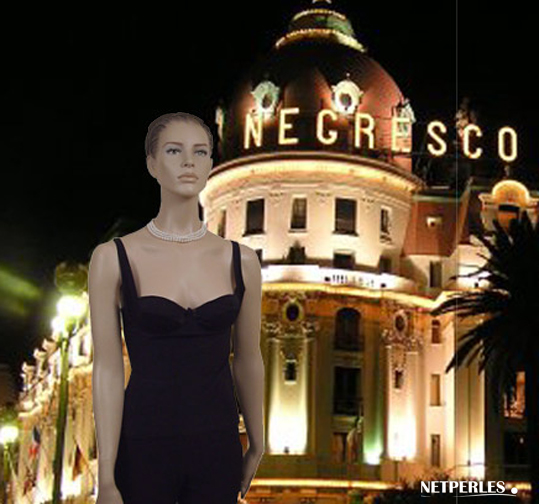 netperles présente ses perles devant le negresco