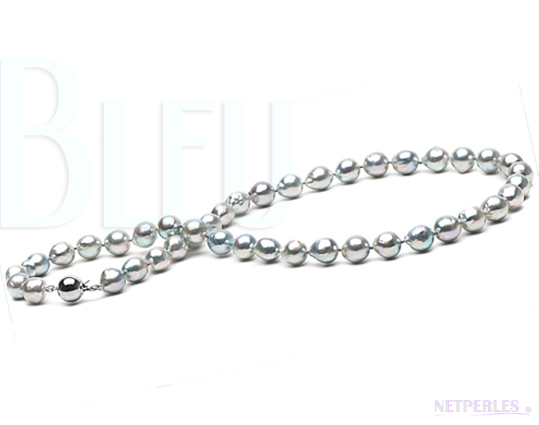 collier de perles de culture d'akoya bleues argentees