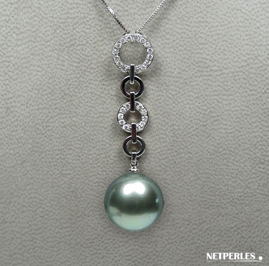 Pendentif Or 18 carats et diamants avec perle de culture de Tahiti