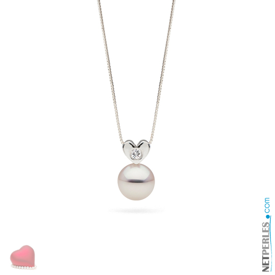 Pendentif coeur en Or Gris 14 carats et diamant, avec sa perle blanche Akoya qualité AAA