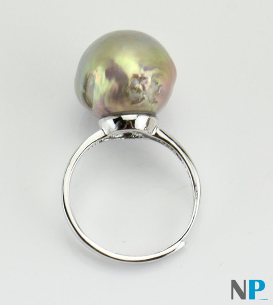 Bague en argent rhodié et perle d'eau douce métallique pêche lavande vert anis extraordinaire