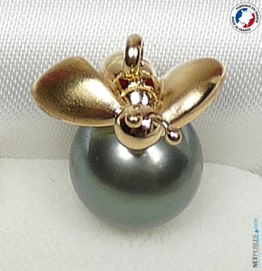 pendentif abeille or 18 carats avec perle de tahiti