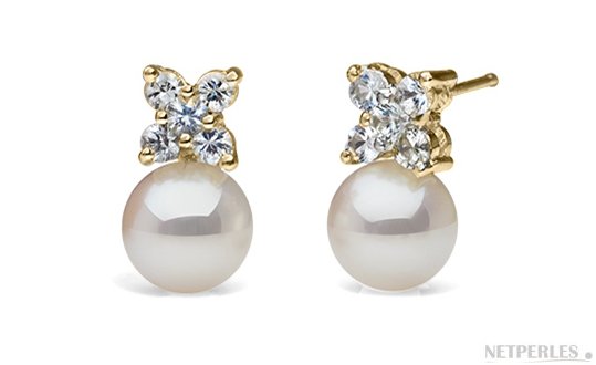 Boucles d'oreilles de perles d'Akoya AAA en Or jaune 18k et diamants