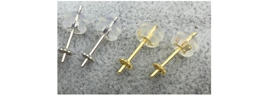 montures en or 18k pour boucles d'oreilles avec papillon en silicon avec insert or 18k