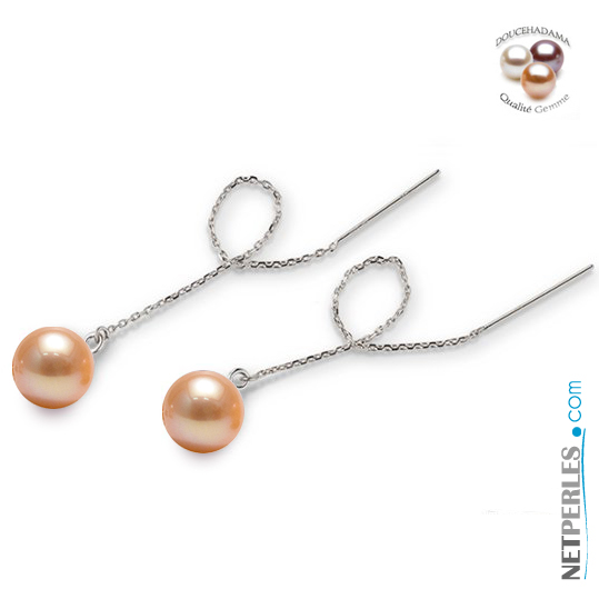 Perle naturellement de couleur peche montees sur chaine pour boucles d'oreilles