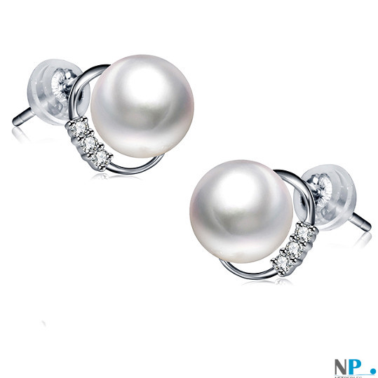 Boucles d'oreilles Or 18 carats et perles d'eau douce blanches