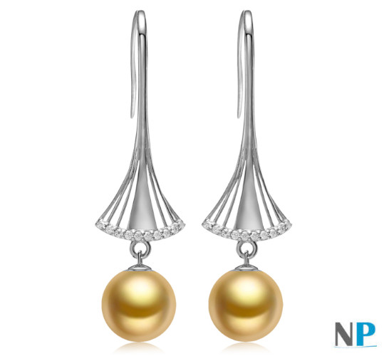 Boucles d'oreilles en or gris 18k avec diamants et perles dorées