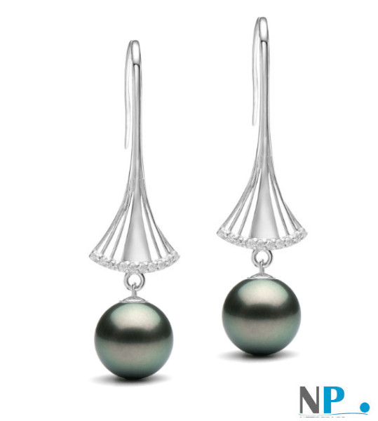 Boucles d'oreilles en or gris 18k avec perles de Tahiti et diamants