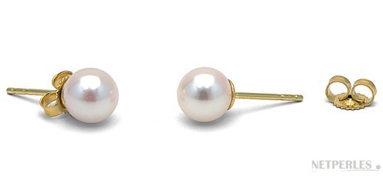 Boucles d'oreilles de perles blanches d'Akoya