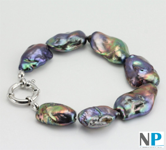 Bracelet de perles soufflées violine, vert amande, dorées, dimensions extraordinaires!