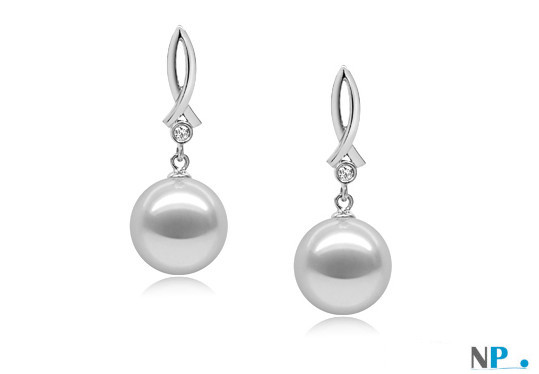 Pendentif Or gris avec diamants et perles blanches d'eau douce AAA