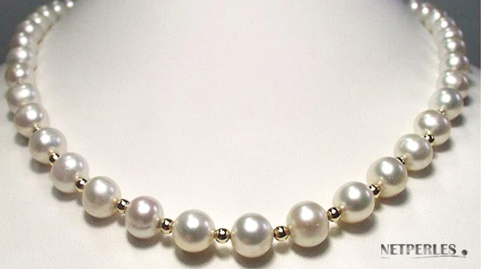 Collier de perles de culture d'eau douce avec billes en or jaune 18k
