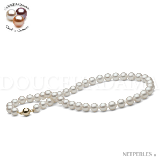 Collier de perle d'eau douce qualité doucehadama de 9,0 à 9,5 mm de diamètre et d'une longueur de 45cm. Couleur blanche