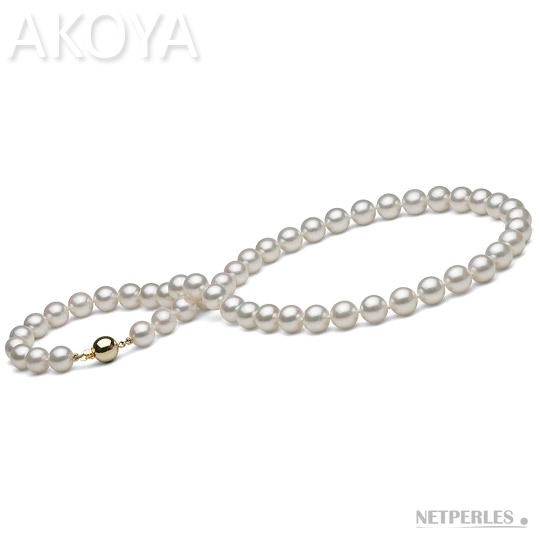 Collier de perles de culture d'Akoya blanches de 8,0 mm un classique haut de gamme