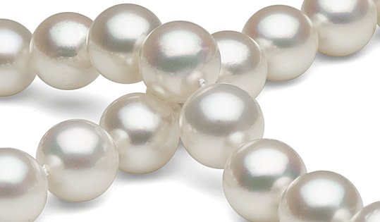 Perles d'Akoya du Japon de 9 mm blanches