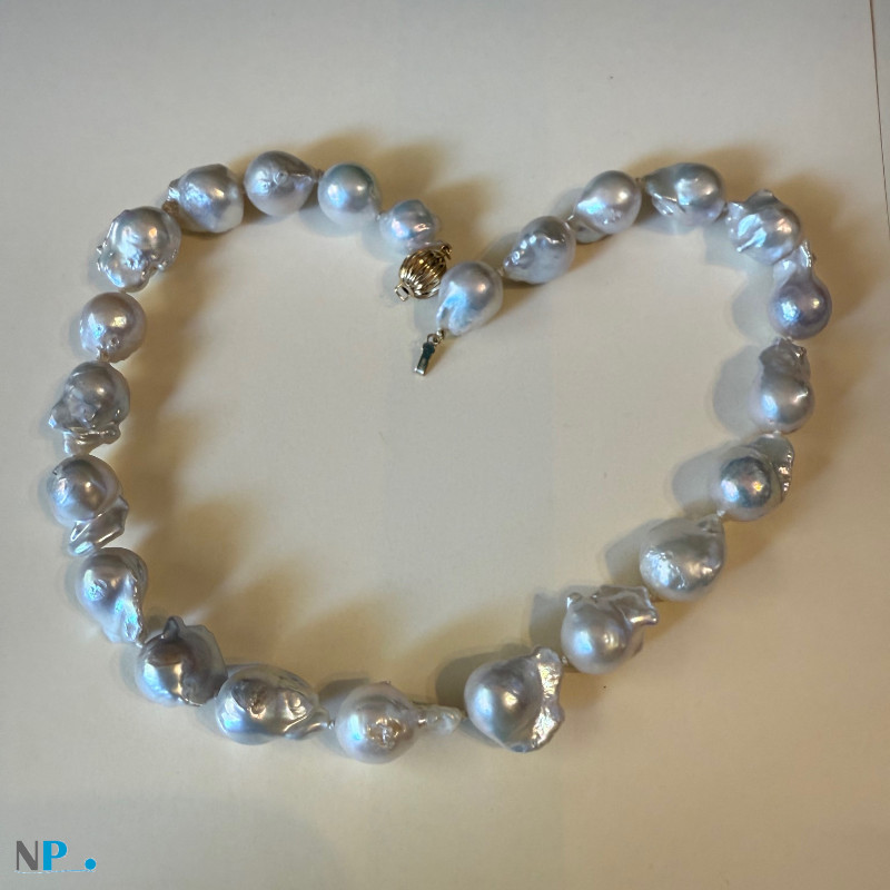 Collier de perles FIREBALL d'Eau Douce blanches! Des vraies perles rares!!