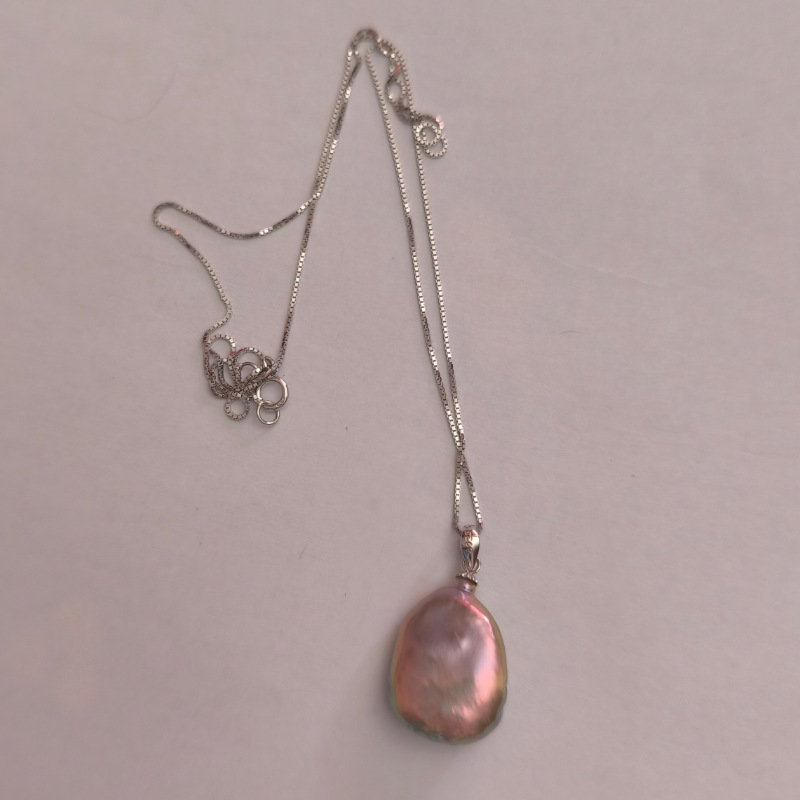 Pendentif en Argent 925 et perle Soufflée d'Eau Douce de grande dimension. Une perle rare!!