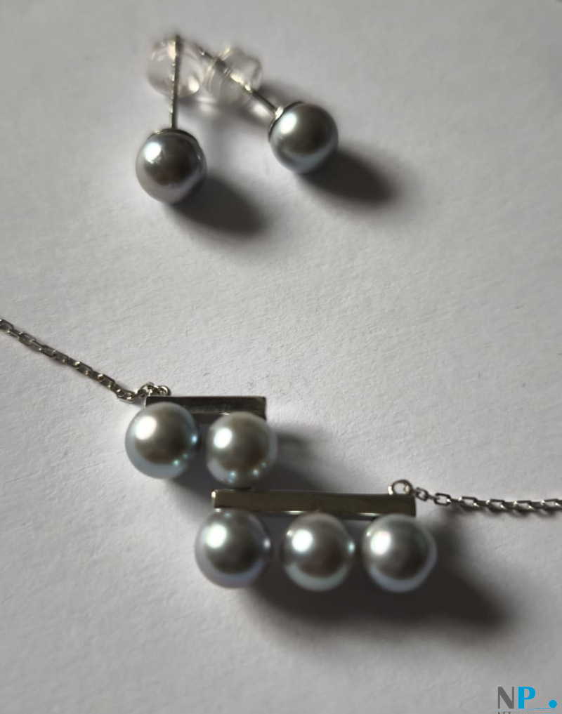 Parure Collier Argent 925 Perles Bleues Akoya et boucles d'oreilles Parure Collier Argent 925 Perles Bleues Akoya et boucles d'oreilles
