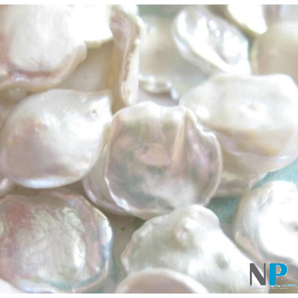 Perles Keshi blanches