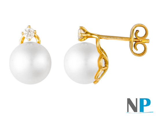 Boucles d'oreilles en Or 18k avec perles de culture d'Akoya et diamants