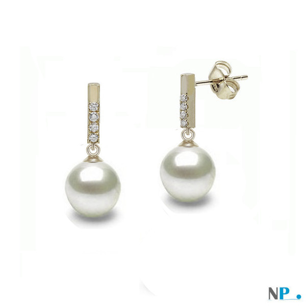 Boucles d'oreilles de perles de culture d'eau douce DOUCEHADAMA blanches en or gris et diamants