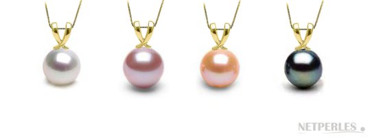 Pendente Ruban in oro giallo con le perle di tutti i colori disponibili: bianca, lavanda, rosa pesca e nera