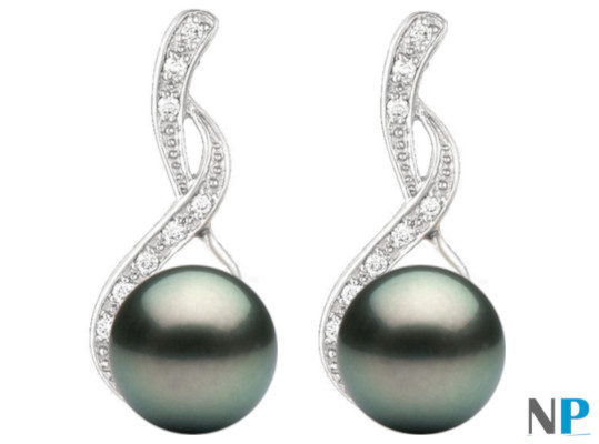 Boucles d'oreilles de Perles de Tahiti avec diamants en Or 18 carats