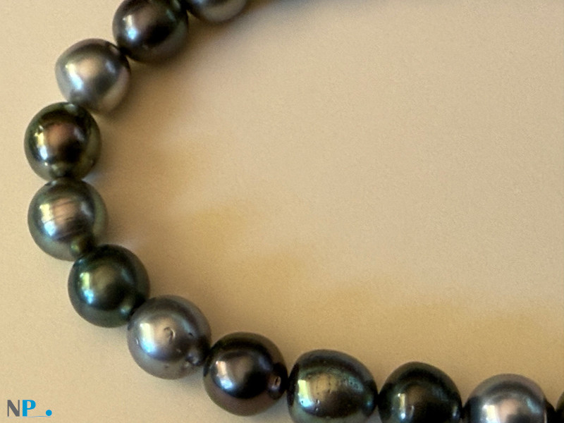 Collier de perles de Tahiti Collier de perles de Tahiti, perles authentiques du pacifique