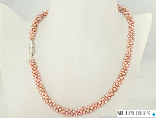 Collier en torsade , perles d'eau douce de 2 mm, blanches, lavandes ou roses pêches