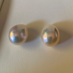 Boucles d'oreilles Perles Edison d'eau douce 11,5x10,5 mm avec un coté plat