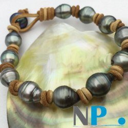 Bracelet de perles de Tahiti Baroques 9-11 mm sur Cuir traversant Naturel ou Noir, unisexe