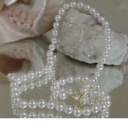 Collier de perles d'Eau Douce Blanches 6 à 7 mm 60 cm