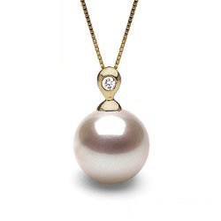 Pendentif Eclat Or Jaune 18k et Diamant, Perle blanche d'eau douce 10-11 mm DOUCEHADAMA