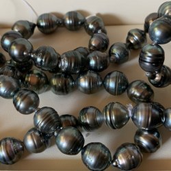 Collier 45 cm de perles de culture de Tahiti Baroques de 12,5 à 14 mm
