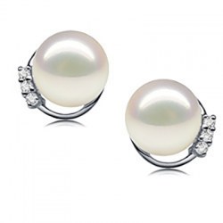 Paire de boucles d'Oreilles Or 18k diamants perles d'Akoya blanches 7,5 à 8 mm