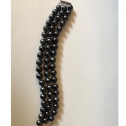 Bracelet 18 cm Triple rang de perles de Tahiti de 8-9 mm qualité AA