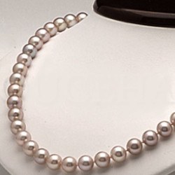 Collier 45 cm de perles d'eau douce lavandes de 8 à 9 mm DOUCEHADAMA
