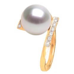 Bague Or 18k et diamants avec perle d'Akoya blanche 9-9,5 mm AAA